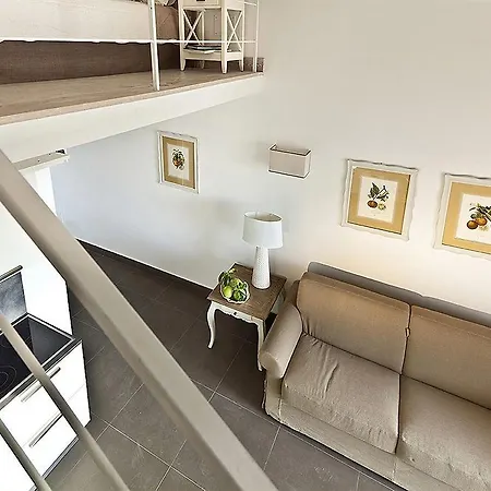 Otel Tenuta Del Poggio Antico 4*