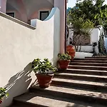 מלון Tenuta Del Poggio Antico