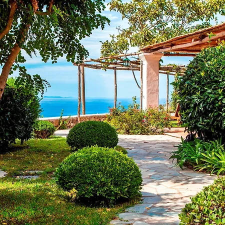 Tenuta Del Poggio Antico 4*