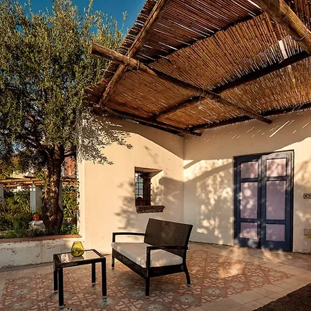 Tenuta Del Poggio Antico Отель