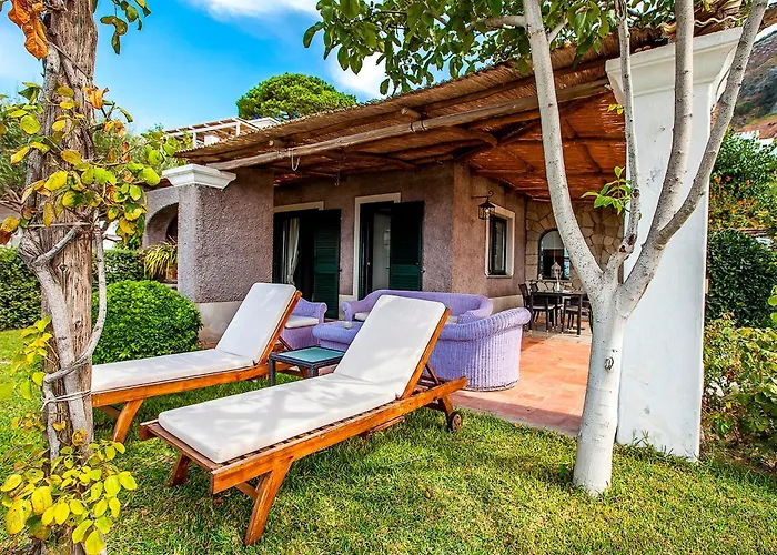 Tenuta Del Poggio Antico 4*